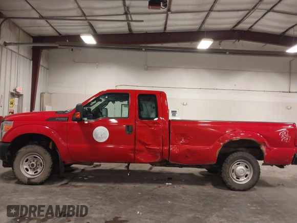 2014 Ford F-250 XL z VIN 1FT7X2B65EEA74094, wystawiony jako IAAI lot #40955480 z przebiegiem 171 642 mil mil oraz . Historia ofert i sprzedaży dostępna na DreamBid. Obrazek 6.