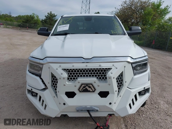 2019 Ram 1500 Big Horn z VIN 1C6SRFFT6KN660091, wystawiony jako IAAI lot #42336804 z przebiegiem 59 162 mil mil oraz . Historia ofert i sprzedaży dostępna na DreamBid. Obrazek 17.