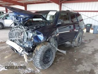 2021 Toyota 4Runner SR5 with VIN JTEMU5JR3M5893415, listed as a IAAI auction lot 41531818 with 82,226 mi miles and . Bid and sale history available at DreamBid. Image 2.