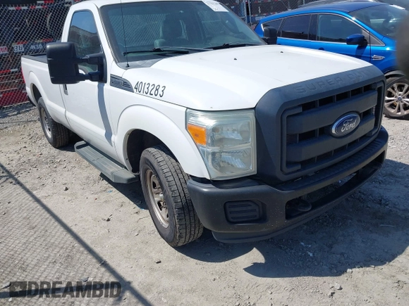2015 Ford F-250 XL z VIN 1FTBF2A63FEA98829, wystawiony jako IAAI lot #41991193 z przebiegiem 183 806 mil mil oraz . Historia ofert i sprzedaży dostępna na DreamBid. Obrazek 1.