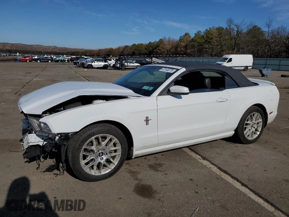 2014 Ford Mustang V6 z VIN 1ZVBP8EMXE5218467, wystawiony jako Copart lot #43163375 z przebiegiem 47 820 mil mil oraz Nie do naprawy • Non repairable. Historia ofert i sprzedaży dostępna na DreamBid. Obrazek 1.