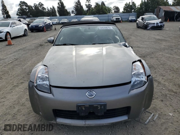 2004 Nissan 350Z Enthusiast with VIN JN1AZ36D74T110685, listed as a Copart auction lot 54630875 with 130,935 mi miles and Salvage Title. Bid and sale history available at DreamBid. Image 5.