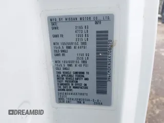 2019 Nissan NV200 S z VIN 3N6CM0KN5KK708070, wystawiony jako IAAI lot #41631390 z przebiegiem 113 335 mil mil oraz . Historia ofert i sprzedaży dostępna na DreamBid. Obrazek 9.