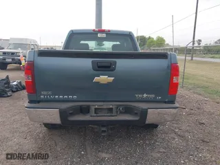 2010 Chevrolet Silverado 1500 LT with VIN 3GCRCSE08AG250277, listed as a IAAI auction lot 41852390 with 235,712 mi miles. Bid and sale history available at carsss.com. Image 16.