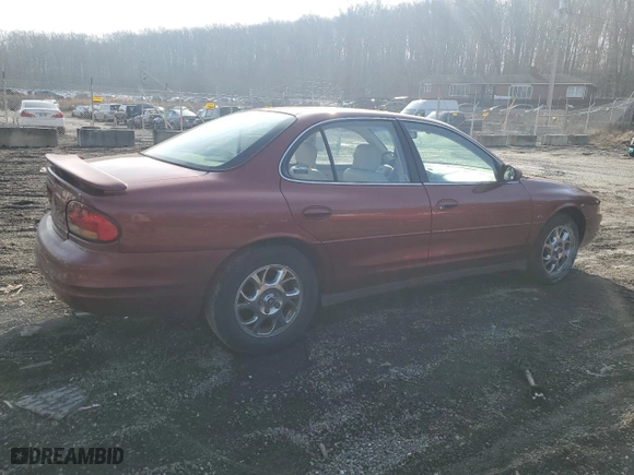 2000 Oldsmobile Intrigue GLS with VIN 1G3WX52H4YF155701, listed as a Copart auction lot 86526684 with 110,694 mi miles and Salvage Title. Bid and sale history available at carsss.com. Image 3.