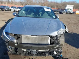 2023 Hyundai Elantra SEL z VIN 5NPLS4AG8PH118207, wystawiony jako IAAI lot #41339008 z przebiegiem 13 181 mil mil oraz . Historia ofert i sprzedaży dostępna na DreamBid. Obrazek 12.