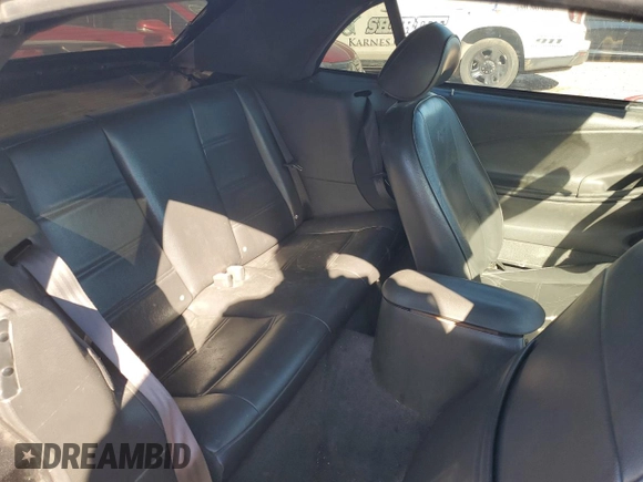 2004 Ford Mustang Deluxe with VIN 1FAFP44404F117628, listed as a Copart auction lot 81377524 with 39,697 mi miles and Salvage Title. Bid and sale history available at carsss.com. Image 10.