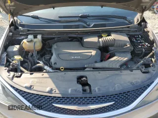 2017 Chrysler Pacifica Touring with VIN 2C4RC1DG1HR536856, listed as a Copart auction lot 58973155 with 142,520 mi miles and Salvage title. Bid and sale history available at DreamBid. Image 12.