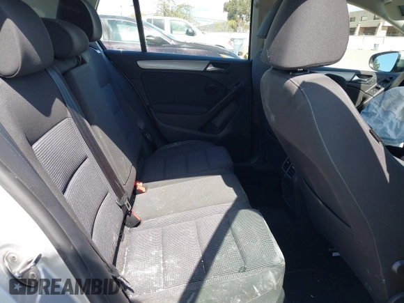 2013 Volkswagen Golf w/Conv & Sunroof z VIN WVWDB7AJXDW129829, wystawiony jako IAAI lot #41955844 z przebiegiem 34 407 mil mil oraz . Historia ofert i sprzedaży dostępna na DreamBid. Obrazek 8.
