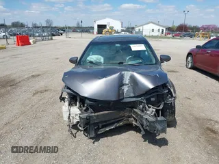 2015 Toyota Camry XLE z VIN 4T1BF1FK6FU923716, wystawiony jako IAAI lot #42038803 z przebiegiem 255 479 mil mil oraz . Historia ofert i sprzedaży dostępna na DreamBid. Obrazek 13.