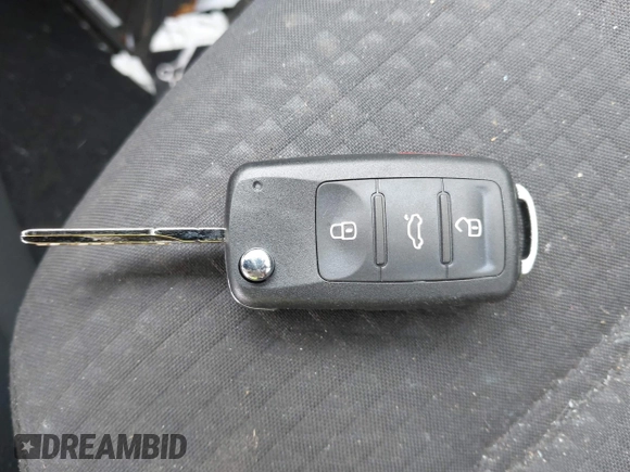 2015 Volkswagen Jetta S с VIN 3VW2K7AJ6FM428242, выставлен на аукционе IAAI как лот 42193282 с пробегом 150 902 миль миль и . История ставок и продаж доступна на DreamBid. Изображение 11.