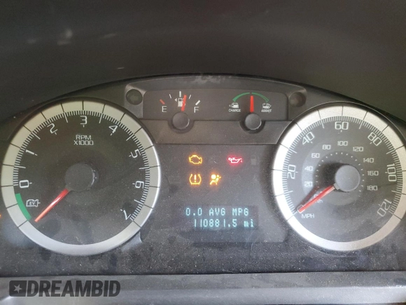 2009 Ford Escape Hybrid z VIN 1FMCU59329KB62379, wystawiony jako Copart lot #67153395 z przebiegiem 110 881 mil mil oraz Czysty tytuł • Clean title. Historia ofert i sprzedaży dostępna na DreamBid. Obrazek 9.