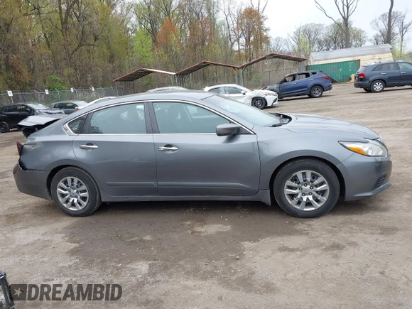 2016 Nissan Altima SR with VIN 1N4AL3AP5GC271627, listed as a IAAI auction lot 42013902 with 136,990 mi miles and . Bid and sale history available at carsss.com. Image 13.