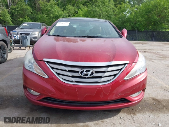2012 Hyundai Sonata Limited z VIN 5NPEC4AC8CH495651, wystawiony jako IAAI lot #42249079 z przebiegiem 172 797 mil mil oraz . Historia ofert i sprzedaży dostępna na DreamBid. Obrazek 6.