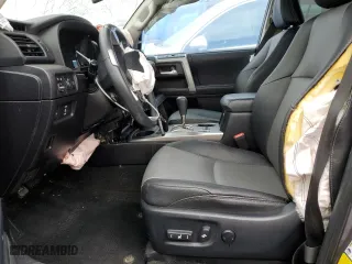 2020 Toyota 4Runner SR5 with VIN JTEBU5JR5L5793628, listed as a Copart auction lot 42212005 with 0 mi miles and Salvage Title. Bid and sale history available at carsss.com. Image 7.