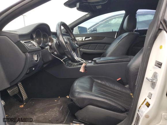2014 Mercedes-Benz CLS-Class CLS 550 with VIN WDDLJ7DB4EA128604, listed as a Copart auction lot 43976945 with 94,365 mi miles and Clean Title. Bid and sale history available at carsss.com. Image 7.