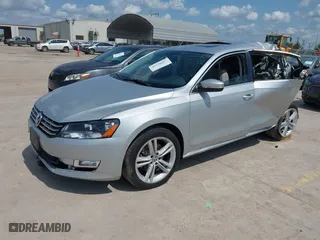 2015 Volkswagen Passat 2.0L TDI SEL Premium with VIN 1VWCV7A33FC041596, listed as a IAAI auction lot 40328327 with 161,489 mi miles. Bid and sale history available at carsss.com. Image 18.
