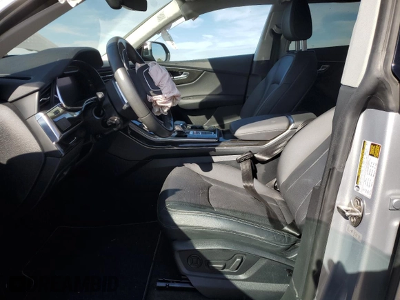 2020 Audi Q8 Premium Plus with VIN WA1BVAF10LD014844, listed as a Copart auction lot 83256404 with 0 mi miles and Salvage Title. Bid and sale history available at carsss.com. Image 7.