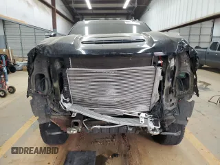 2021 Chevrolet Silverado 3500HD High Country with VIN 1GC4YVEY3MF232682, listed as a Copart auction lot 84531884 with 76,754 mi miles and Salvage Title. Bid and sale history available at DreamBid. Image 5.
