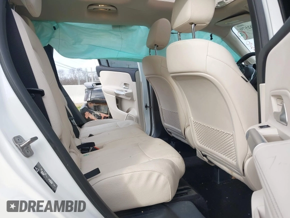 2023 Mercedes-Benz GLB 250 z VIN W1N4M4GB0PW311772, wystawiony jako IAAI lot #41192570 z przebiegiem 20 548 mil mil oraz . Historia ofert i sprzedaży dostępna na DreamBid. Obrazek 8.