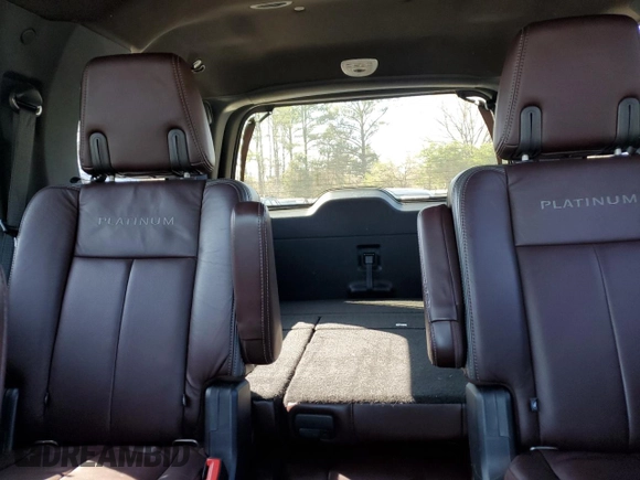 2015 Ford Expedition Platinum z VIN 1FMJU1MTXFEF42894, wystawiony jako Copart lot #51058815 z przebiegiem 130 673 mil mil oraz Szkoda całkowita • Salvage title. Historia ofert i sprzedaży dostępna na DreamBid. Obrazek 10.