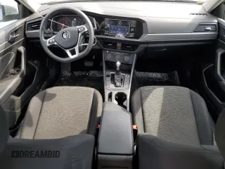2020 Volkswagen Jetta S z VIN 3VWC57BU6LM080295, wystawiony jako Copart lot #54956115 z przebiegiem 68 069 mil mil oraz Szkoda całkowita • Salvage title. Historia ofert i sprzedaży dostępna na DreamBid. Obrazek 8.