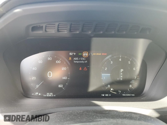 2021 Volvo XC90 Inscription with VIN YV4A22PL1M1741412, listed as a Copart auction lot 68426924 with 38,189 mi miles and Salvage Title. Bid and sale history available at DreamBid. Image 9.