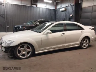 2008 Mercedes-Benz S-Class 5.5L V8 with VIN WDDNG86X98A226473, listed as a IAAI auction lot 41434308 with 125,949 mi miles. Bid and sale history available at carsss.com. Image 14.