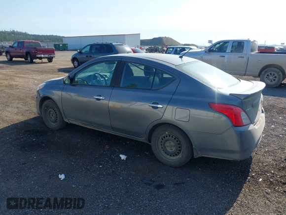 2016 Nissan Versa S with VIN 3N1CN7AP2GL901440, listed as a IAAI auction lot 42381191 with 136,477 mi miles and . Bid and sale history available at DreamBid. Image 3.