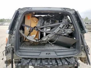 2023 Ford Expedition Timberline z VIN 1FMJU1RG6PEA26187, wystawiony jako Copart lot #55692805 z przebiegiem 21 053 mil mil oraz Szkoda całkowita • Salvage title. Historia ofert i sprzedaży dostępna na DreamBid. Obrazek 6.