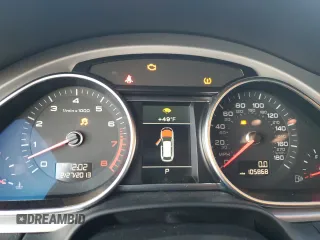 2014 Audi Q7 Premium Plus с VIN WA1LGAFE9ED011509, выставлен на аукционе Copart как лот 56355555 с пробегом 105 868 миль миль и На запчасти • Non repairable. История ставок и продаж доступна на DreamBid. Изображение 9.