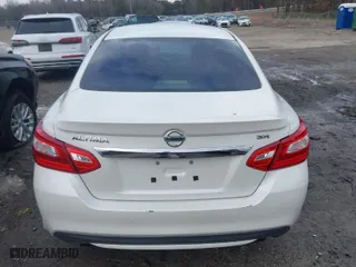 2016 Nissan Altima 2.5 S with VIN 1N4AL3AP9GC182188, listed as a IAAI auction lot 41398091 with 136,814 mi miles. Bid and sale history available at carsss.com. Image 16.