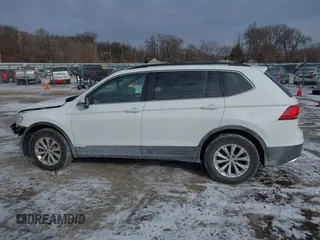2019 Volkswagen Tiguan SE with VIN 3VV3B7AX7KM040136, listed as a IAAI auction lot 41397714 with 82,302 mi miles and . Bid and sale history available at DreamBid. Image 15.