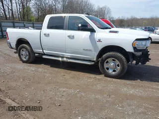 2019 Ram 2500 Big Horn with VIN 3C6UR5DL2KG675282, listed as a IAAI auction lot 41729803 with 88,084 mi miles and . Bid and sale history available at DreamBid. Image 1.
