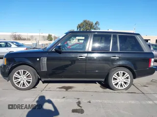 2011 Land Rover Range Rover HSE Lux с VIN SALMF1D48BA329831, выставлен на аукционе IAAI как лот 41295277 с пробегом 126 340 миль миль и . История ставок и продаж доступна на DreamBid. Изображение 14.