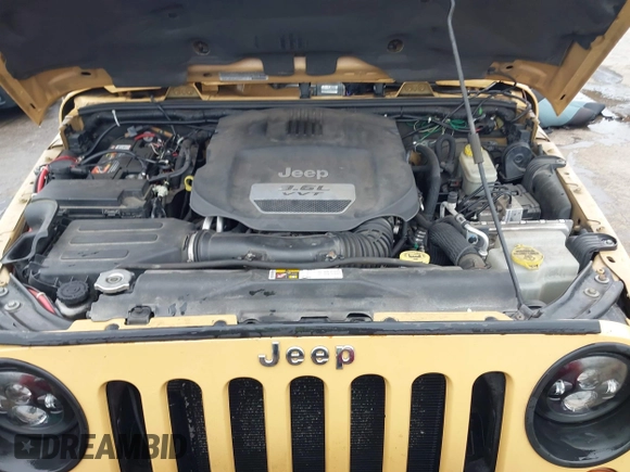 2013 Jeep Wrangler Rubicon 10th Anniversary with VIN 1C4BJWCG5DL688504, listed as a IAAI auction lot 41797184 with 109,414 mi miles and . Bid and sale history available at DreamBid. Image 10.