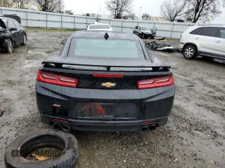 2017 Chevrolet Camaro 2SS with VIN 1G1FH1R74H0105086, listed as a Copart auction lot 73759172 with 77,757 mi miles. Bid and sale history available at carsss.com. Image 6.