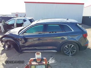2022 Audi Q5 S line Premium Plus with VIN WA1EAAFY9N2102781, listed as a IAAI auction lot 41724284 with 1 mi miles. Bid and sale history available at carsss.com. Image 14.