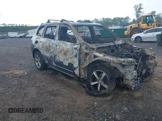 2019 Volvo XC90 Momentum with VIN YV4102PKXK1424657, listed as a IAAI auction lot 42258647 with Not provided miles and . Bid and sale history available at DreamBid. Image 1.