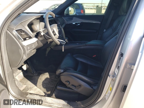 2020 Volvo XC90 Inscription with VIN YV4A22PL3L1588742, listed as a Copart auction lot 82174644 with 85,185 mi miles and Salvage Title. Bid and sale history available at carsss.com. Image 7.