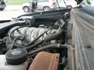 2001 Toyota Tundra Limited z VIN 5TBRT38101S185591, wystawiony jako IAAI lot #42542468 z przebiegiem 281 846 mil mil oraz . Historia ofert i sprzedaży dostępna na DreamBid. Obrazek 12.