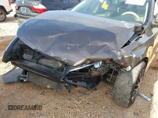 2011 Volkswagen Jetta SE с VIN 3VWDX7AJ0BM344471, выставлен на аукционе IAAI как лот 42307475 с пробегом 217 998 миль миль и . История ставок и продаж доступна на DreamBid. Изображение 6.