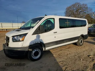 2022 Ford Transit Passenger XL with VIN 1FBAX2Y89NKA14517, listed as a Copart auction lot 43074225 with 19,675 mi miles and Salvage Title. Bid and sale history available at carsss.com. Image 1.
