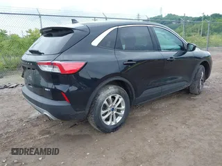 2020 Ford Escape SE z VIN 1FMCU9G69LUB29301, wystawiony jako IAAI lot #42382811 z przebiegiem 55 197 mil mil oraz . Historia ofert i sprzedaży dostępna na DreamBid. Obrazek 4.