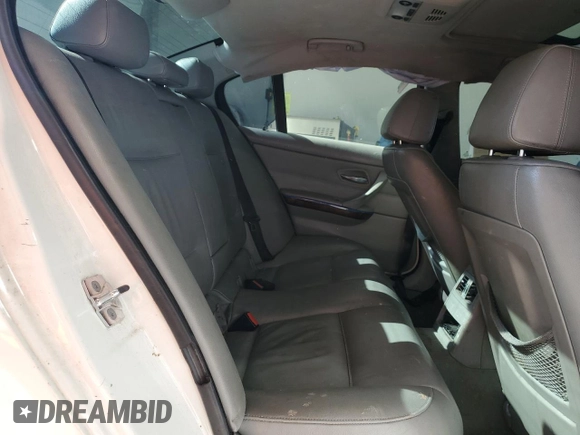 2007 BMW 3 Series 328xi with VIN WBAVC73577KP33915, listed as a Copart auction lot 53818485 with Not provided miles and Salvage title. Bid and sale history available at DreamBid. Image 10.