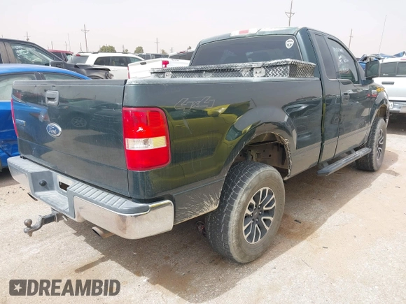 2005 Ford F-150 XL with VIN 1FTRF14555KB88186, listed as a IAAI auction lot 41815601 with 195,049 mi miles. Bid and sale history available at carsss.com. Image 4.