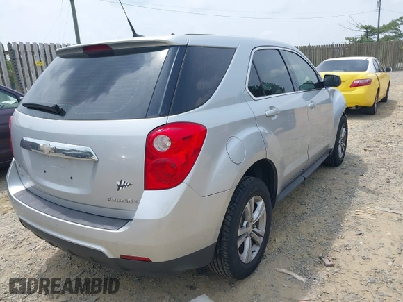 2013 Chevrolet Equinox LS z VIN 2GNFLCEK4D6154082, wystawiony jako IAAI lot #42505711 z przebiegiem 151 927 mil mil oraz . Historia ofert i sprzedaży dostępna na DreamBid. Obrazek 4.