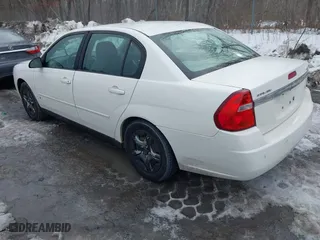 2007 Chevrolet Malibu LS w/2FL with VIN 1G1ZS58N87F257051, listed as a IAAI auction lot 41616317 with 114,898 mi miles. Bid and sale history available at carsss.com. Image 3.