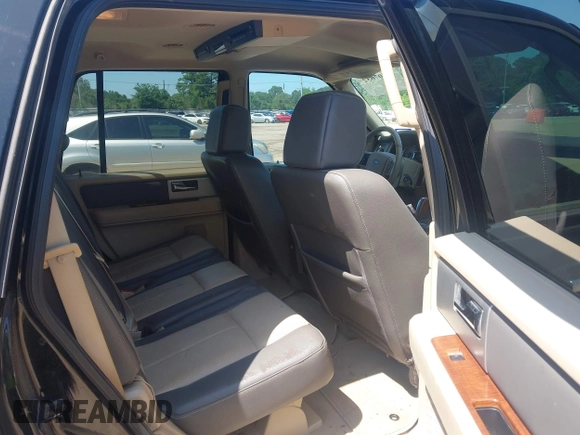 2007 Ford Expedition Eddie Bauer with VIN 1FMFU17567LA72749, listed as a IAAI auction lot 42207632 with 174,226 mi miles and . Bid and sale history available at DreamBid. Image 8.