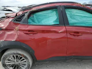 2021 Hyundai Kona SEL with VIN KM8K22AA8MU748267, listed as a Copart auction lot 47951785 with 59,970 mi miles and Salvage Title. Bid and sale history available at carsss.com. Image 12.